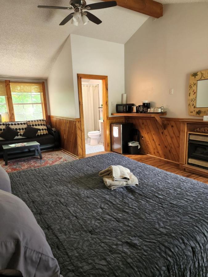 Magnolia Streamside Resort Canadensis Luaran gambar