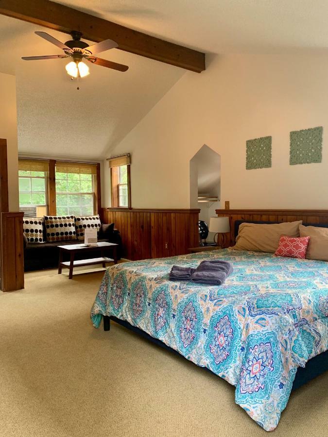 Magnolia Streamside Resort Canadensis Luaran gambar
